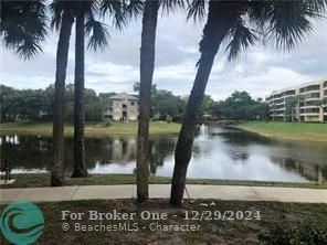 For Rent: $2,000 (2 beds, 2 baths, 1068 Square Feet)