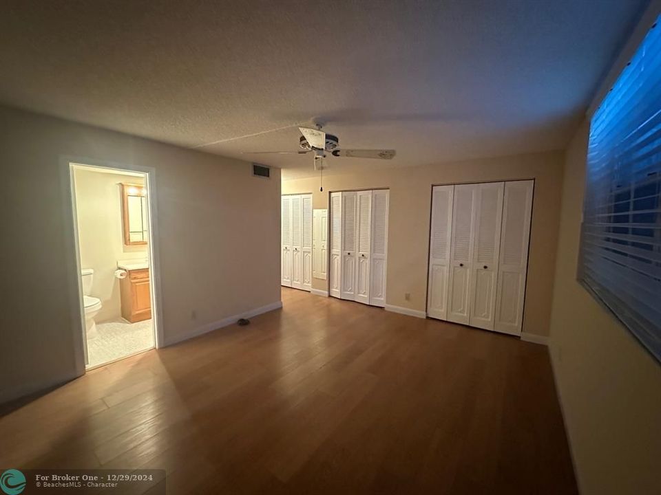 For Rent: $2,000 (2 beds, 2 baths, 1190 Square Feet)