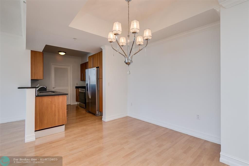 For Rent: $4,500 (2 beds, 2 baths, 1595 Square Feet)