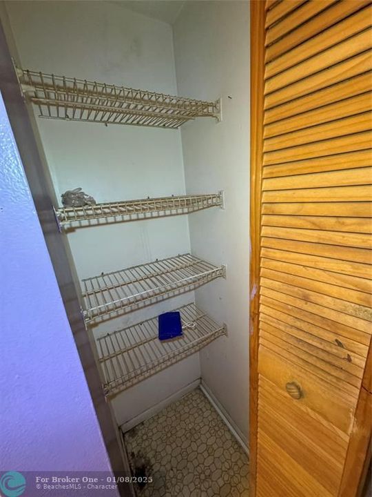 En Venta: $175,000 (2 camas, 2 baños, 936 Pies cuadrados)