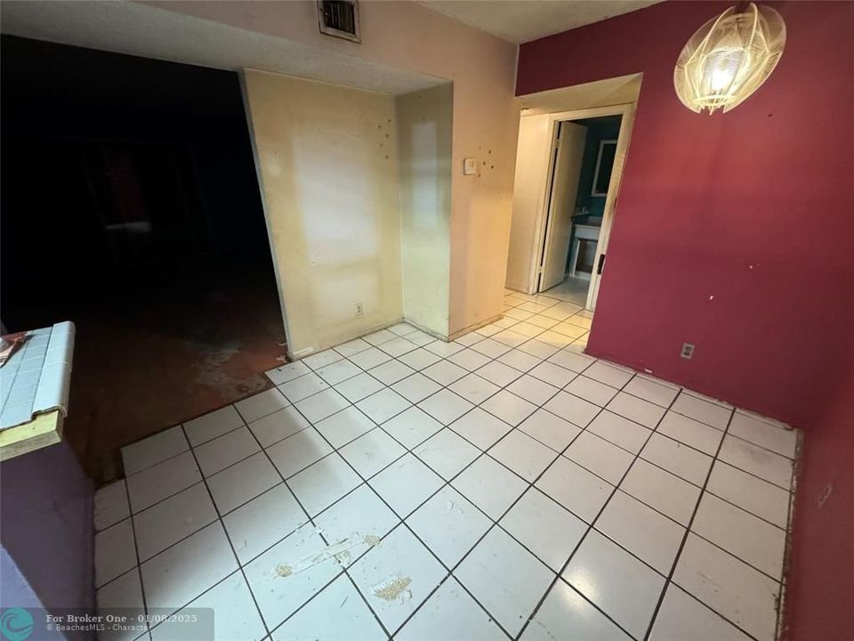 En Venta: $175,000 (2 camas, 2 baños, 936 Pies cuadrados)