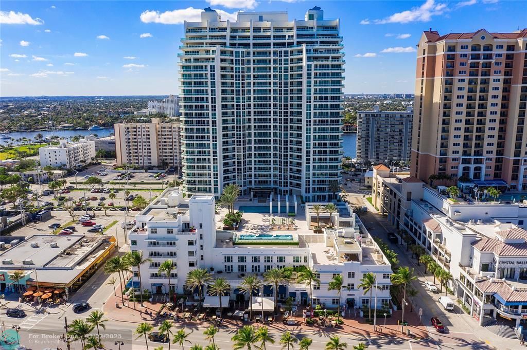 For Sale: $1,469,999 (2 beds, 2 baths, 1905 Square Feet)