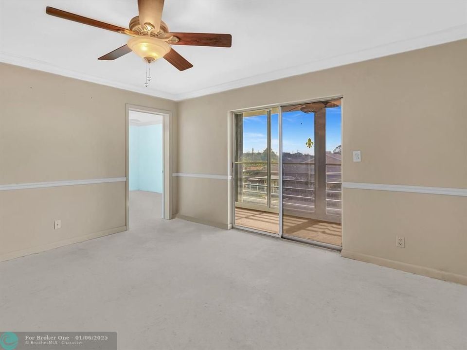 For Sale: $139,000 (2 beds, 2 baths, 1080 Square Feet)