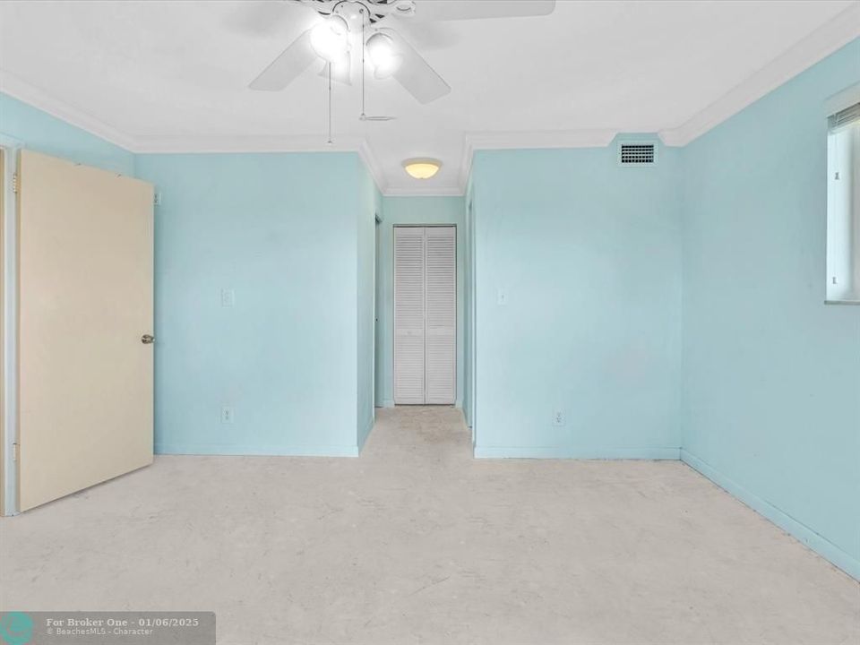 For Sale: $139,000 (2 beds, 2 baths, 1080 Square Feet)