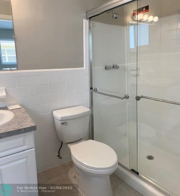 For Sale: $2,100 (2 beds, 2 baths, 1048 Square Feet)