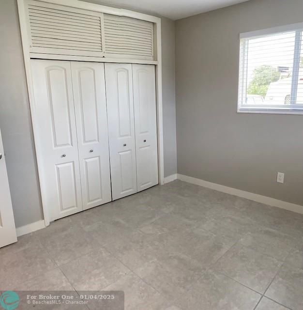 For Sale: $2,100 (2 beds, 2 baths, 1048 Square Feet)