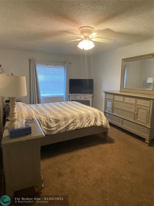 For Rent: $2,000 (2 beds, 2 baths, 1200 Square Feet)