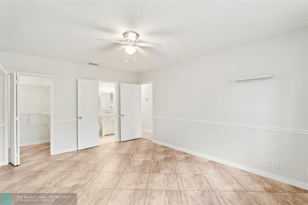 For Rent: $2,750 (2 beds, 2 baths, 1198 Square Feet)