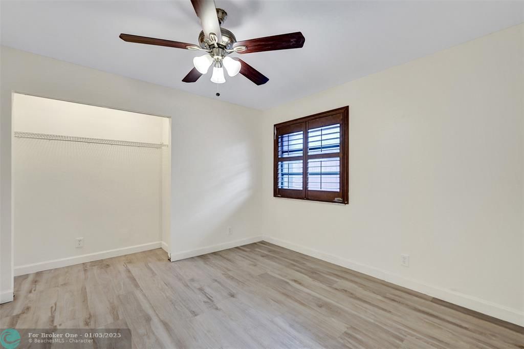 For Rent: $3,500 (3 beds, 2 baths, 1387 Square Feet)