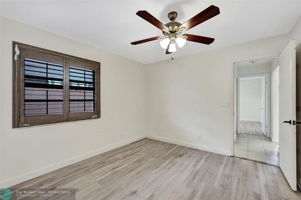 For Rent: $3,500 (3 beds, 2 baths, 1387 Square Feet)