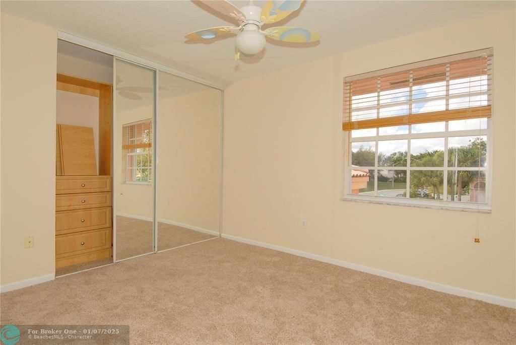 For Rent: $4,000 (3 beds, 2 baths, 0 Square Feet)