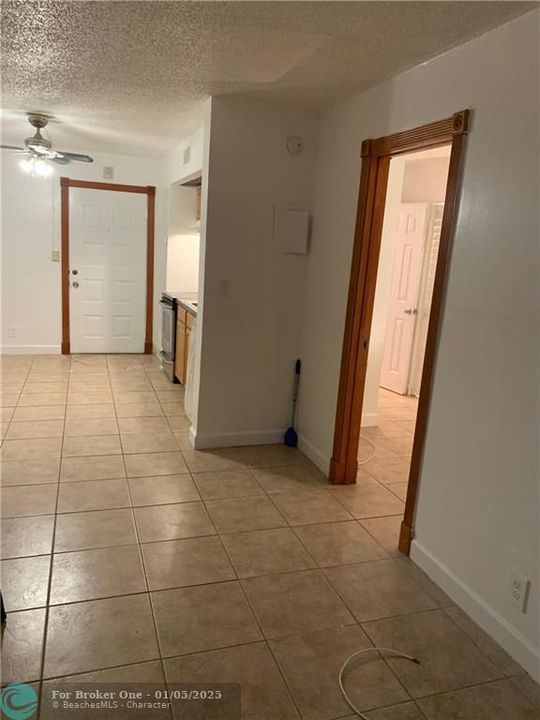 For Rent: $1,500 (1 beds, 1 baths, 580 Square Feet)