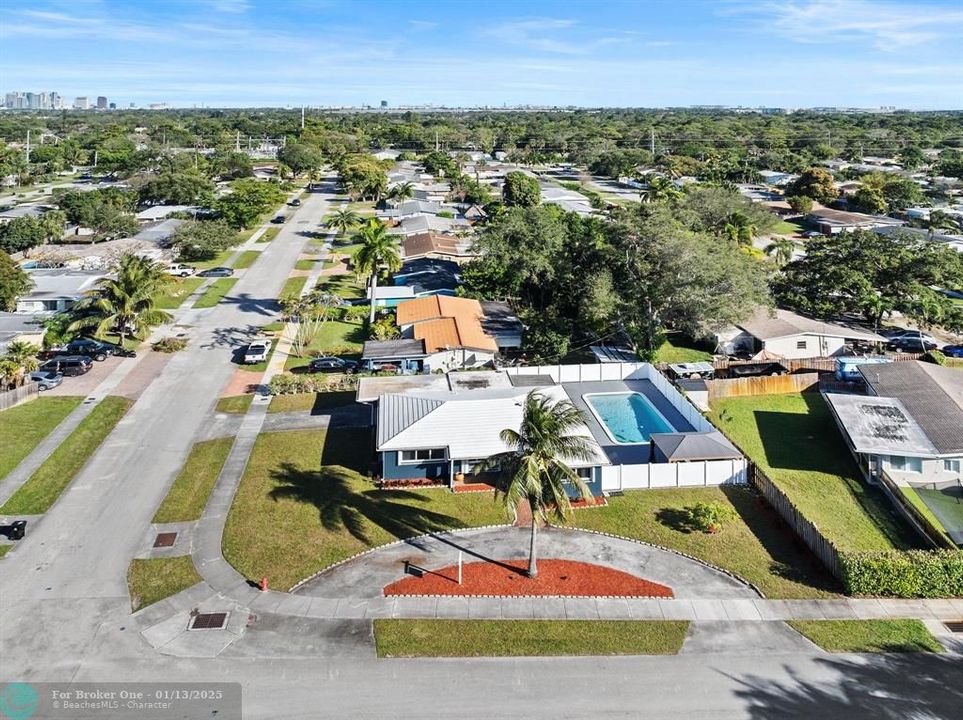 For Sale: $645,000 (3 beds, 2 baths, 1824 Square Feet)