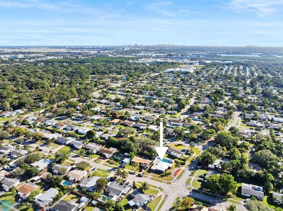 For Sale: $645,000 (3 beds, 2 baths, 1824 Square Feet)