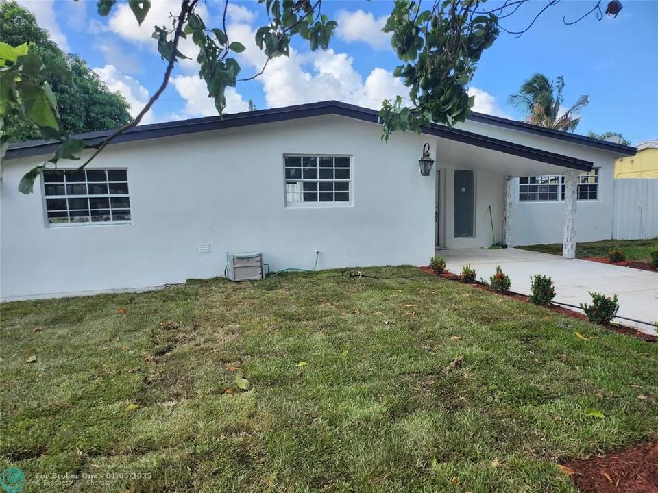 For Sale: $568,000 (3 beds, 2 baths, 1666 Square Feet)