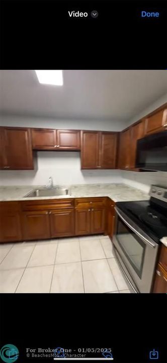 For Rent: $2,400 (3 beds, 2 baths, 1230 Square Feet)