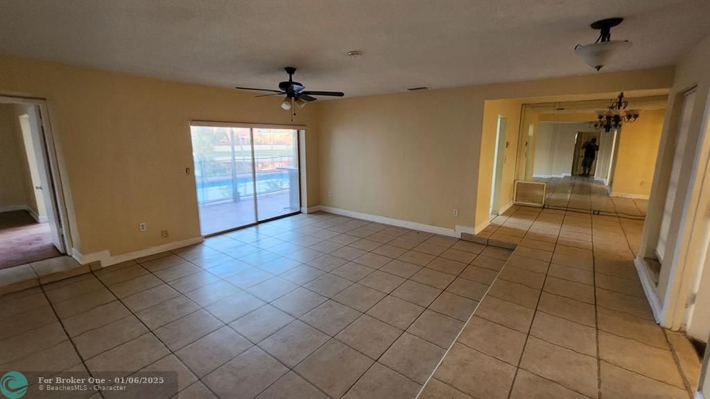 For Rent: $3,950 (4 beds, 2 baths, 2209 Square Feet)