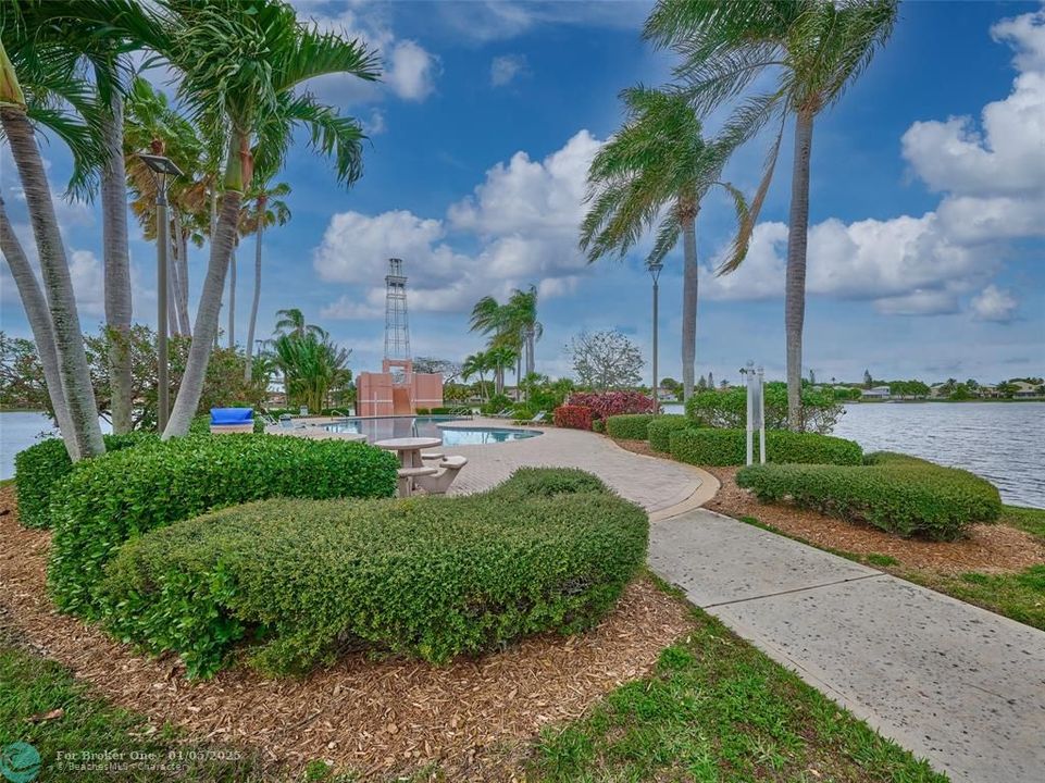 For Sale: $509,000 (3 beds, 2 baths, 1500 Square Feet)