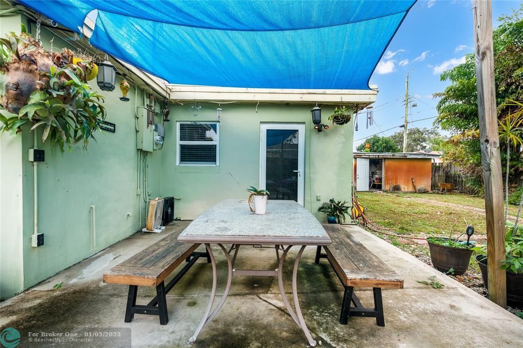 For Sale: $475,000 (3 beds, 1 baths, 1628 Square Feet)