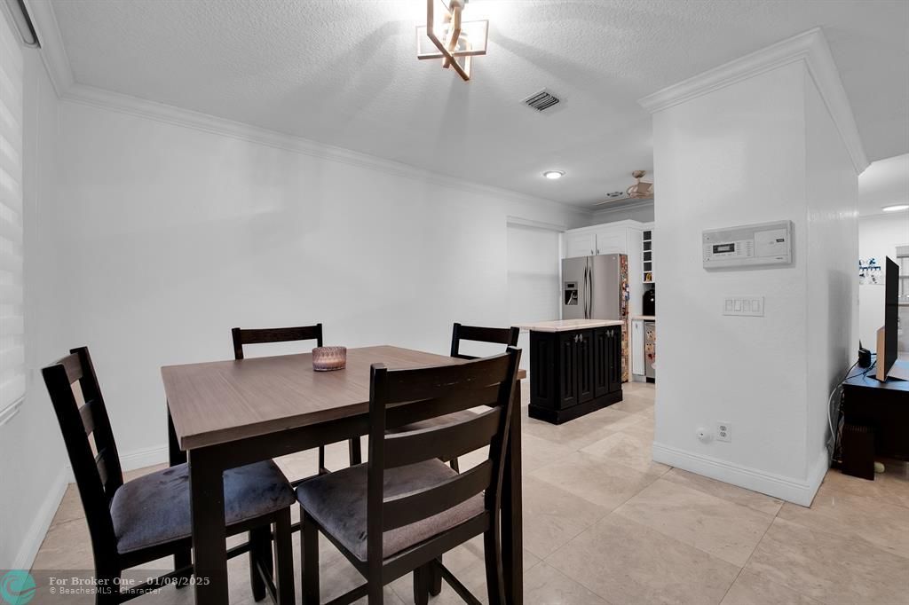 For Sale: $549,000 (3 beds, 2 baths, 1679 Square Feet)