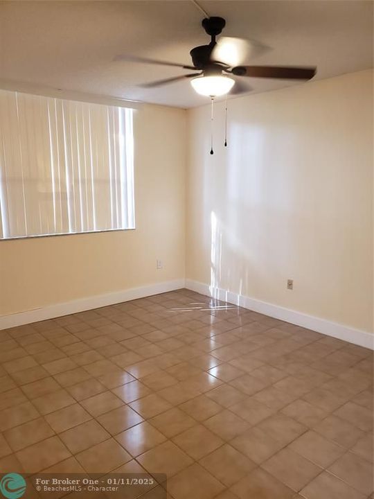 For Sale: $260,000 (2 beds, 2 baths, 1400 Square Feet)