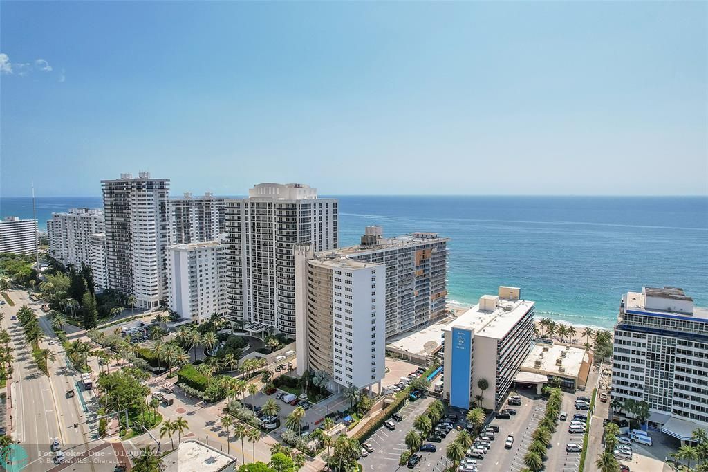 For Sale: $1,395,000 (3 beds, 2 baths, 2350 Square Feet)