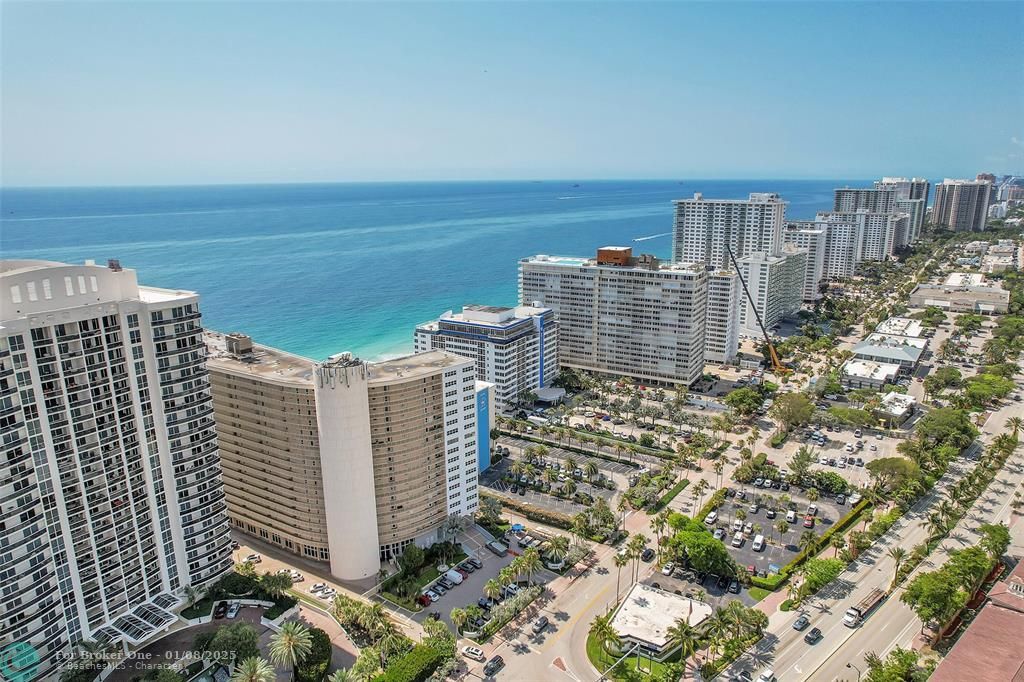 For Sale: $1,395,000 (3 beds, 2 baths, 2350 Square Feet)