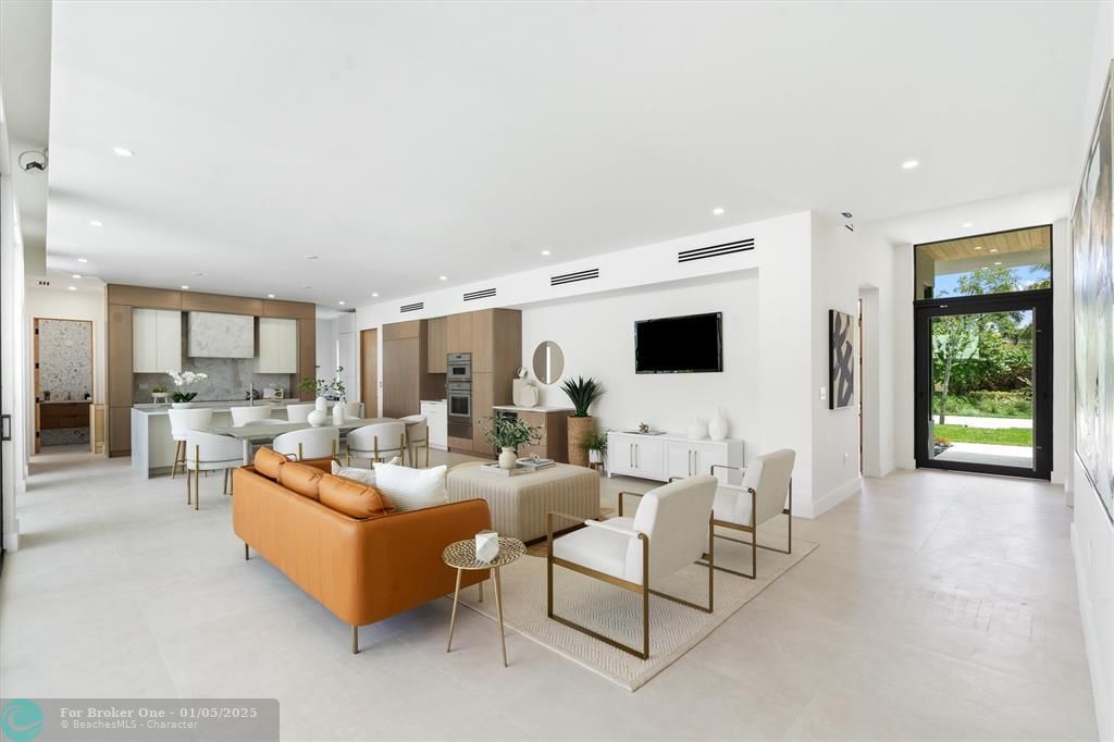 For Sale: $2,859,000 (4 beds, 4 baths, 2858 Square Feet)