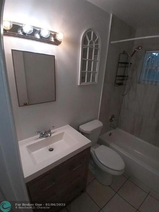 En Venta: $2,200 (2 camas, 1 baños, 1512 Pies cuadrados)