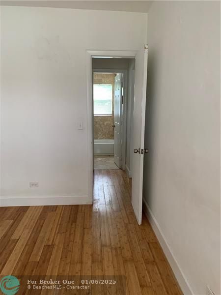 For Rent: $1,800 (1 beds, 2 baths, 601 Square Feet)