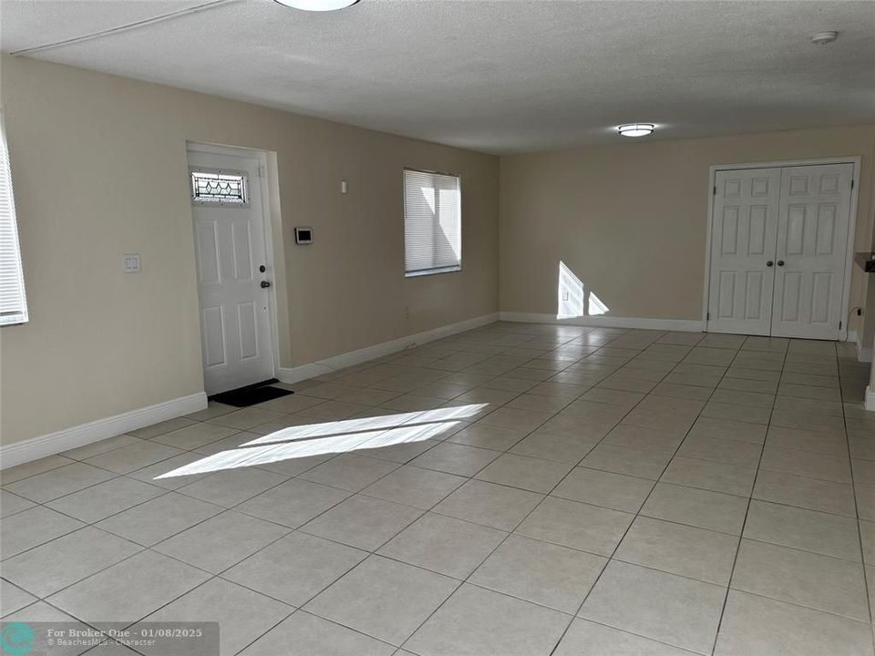 For Rent: $3,750 (4 beds, 2 baths, 3692 Square Feet)