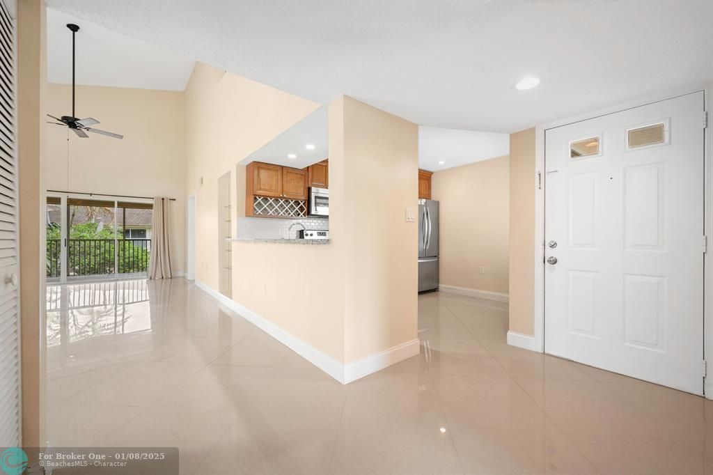 For Sale: $335,000 (3 beds, 2 baths, 1510 Square Feet)