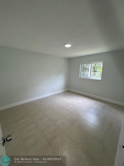 For Rent: $1,800 (2 beds, 1 baths, 0 Square Feet)