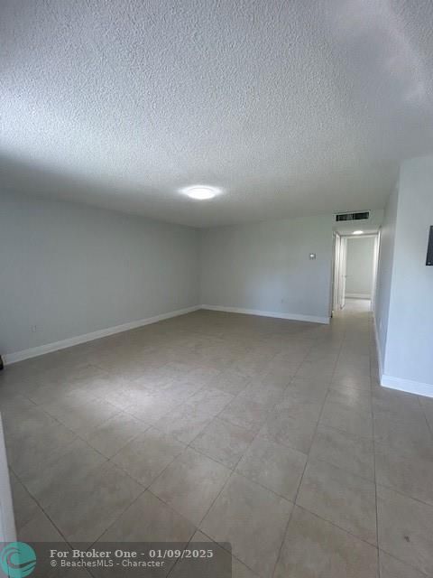 For Rent: $1,800 (2 beds, 1 baths, 0 Square Feet)