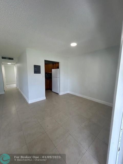 For Rent: $1,800 (2 beds, 1 baths, 0 Square Feet)