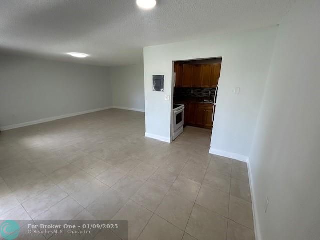 For Rent: $1,800 (2 beds, 1 baths, 0 Square Feet)