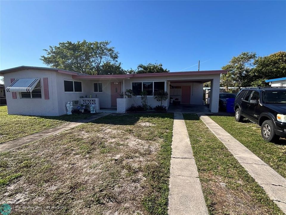 For Sale: $409,000 (3 beds, 2 baths, 1090 Square Feet)