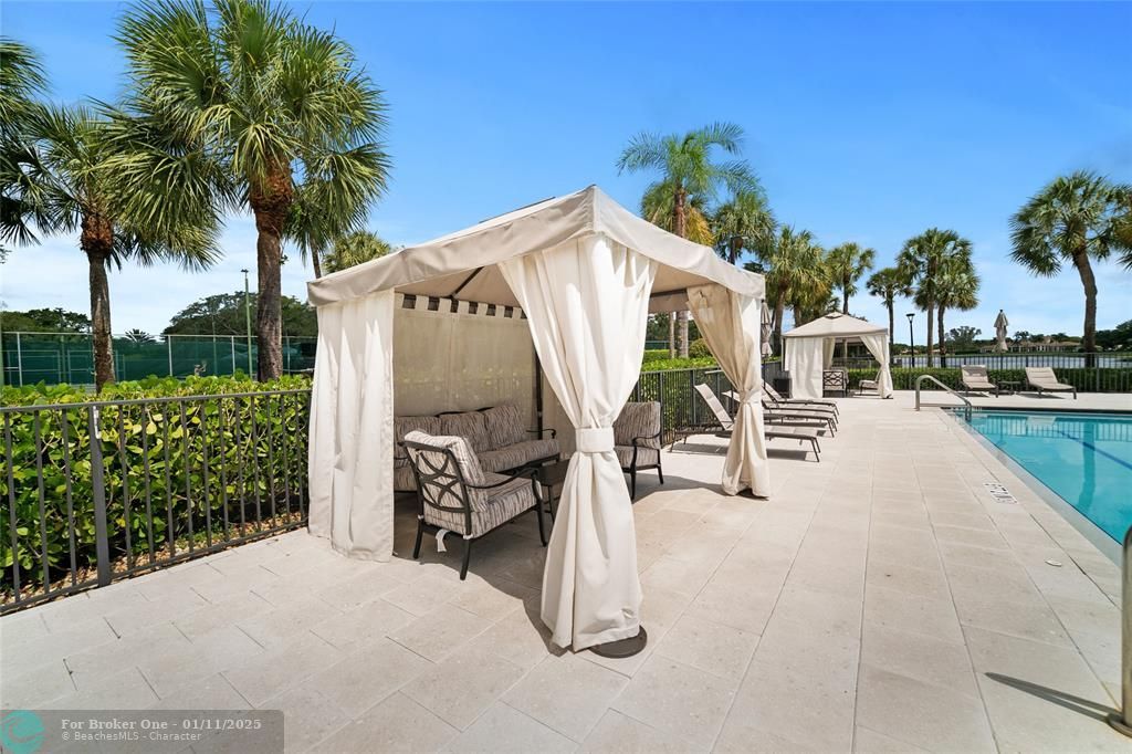 For Sale: $1,899,900 (4 beds, 4 baths, 4362 Square Feet)