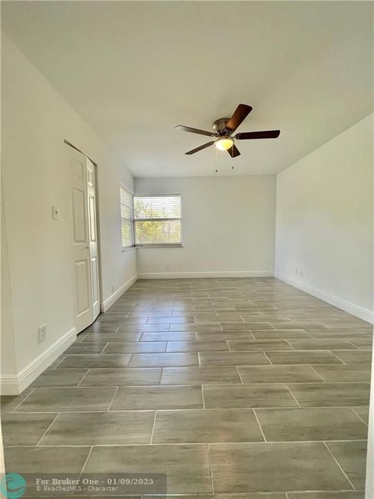 For Rent: $2,600 (3 beds, 2 baths, 1275 Square Feet)