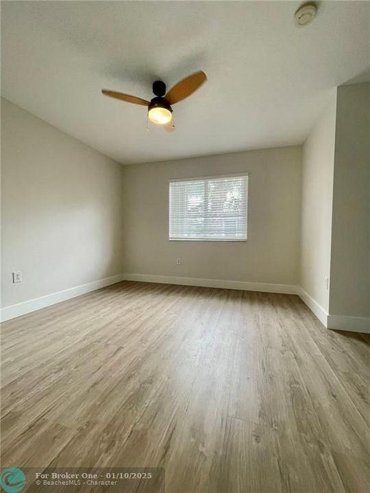 For Rent: $2,950 (2 beds, 2 baths, 1123 Square Feet)