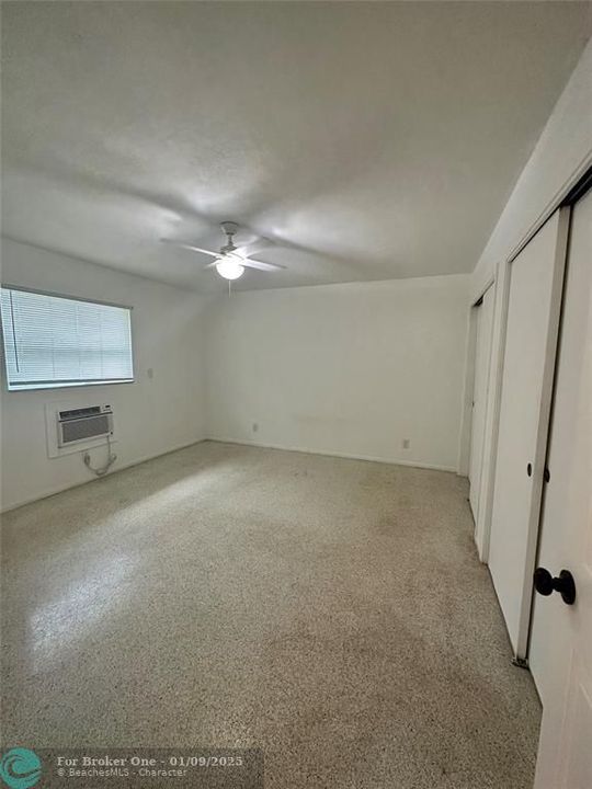 For Rent: $1,750 (1 beds, 1 baths, 850 Square Feet)