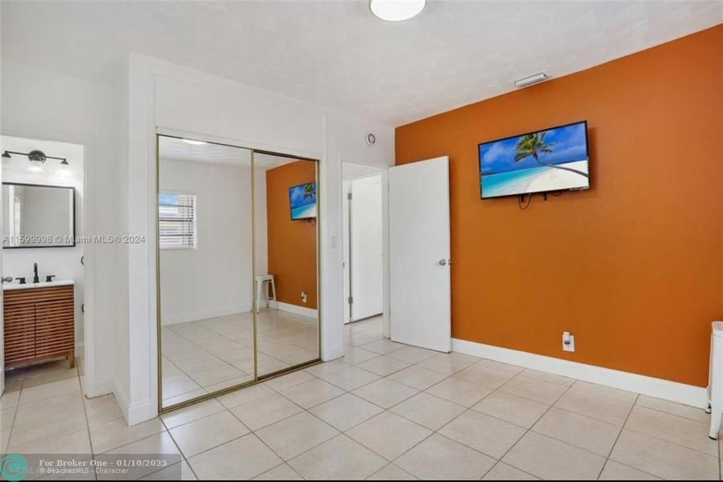 For Sale: $3,500 (3 beds, 3 baths, 1460 Square Feet)