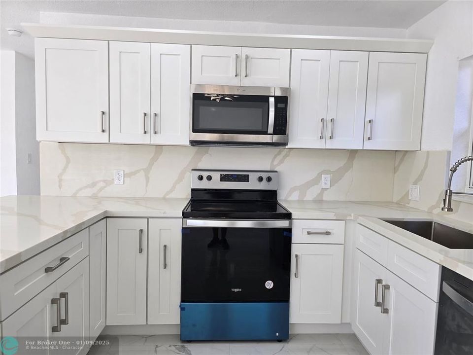 For Rent: $2,750 (3 beds, 2 baths, 1350 Square Feet)