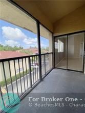 For Sale: $239,900 (2 beds, 2 baths, 858 Square Feet)