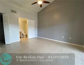 For Sale: $239,900 (2 beds, 2 baths, 858 Square Feet)