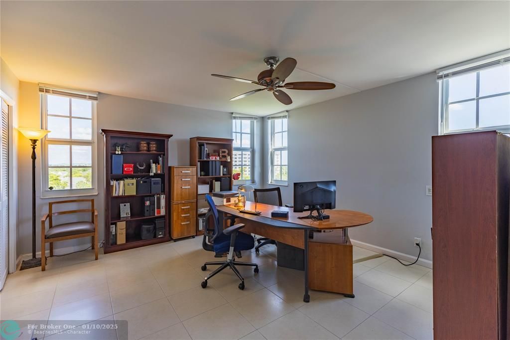 For Sale: $394,800 (3 beds, 2 baths, 1500 Square Feet)