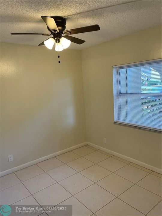 For Rent: $1,900 (2 beds, 2 baths, 768 Square Feet)