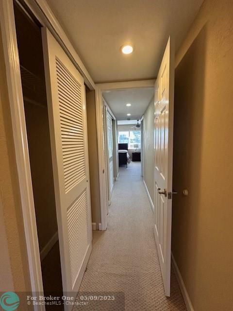 En Venta: $689,000 (2 camas, 2 baños, 2168 Pies cuadrados)