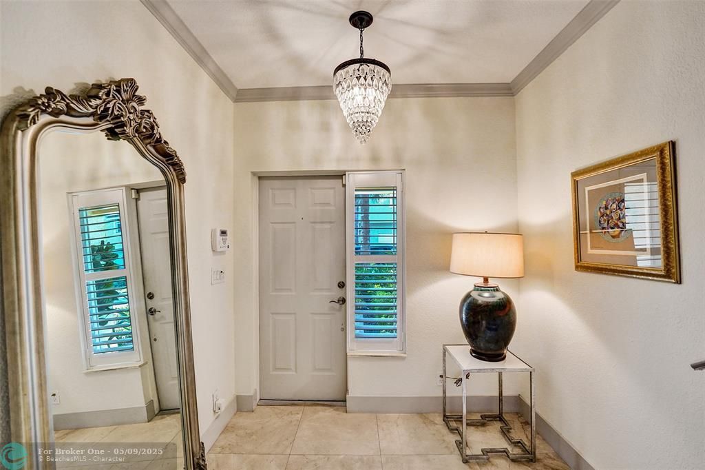 En Venta: $619,000 (2 camas, 2 baños, 1760 Pies cuadrados)