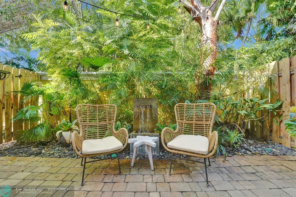 En Venta: $619,000 (2 camas, 2 baños, 1760 Pies cuadrados)
